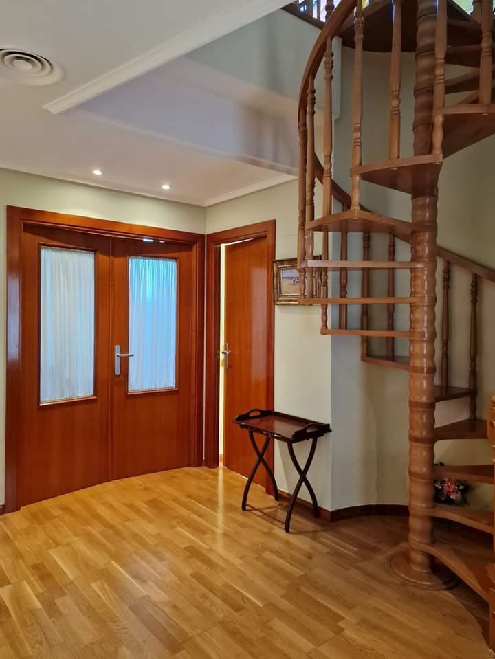 San Lorenzo, Huesca, 3 Habitaciones Habitaciones, ,2 BathroomsBathrooms,Duplex,En venta,San Lorenzo,1098 San Lorenzo, Huesca, 3 Habitaciones Habitaciones, ,2 BathroomsBathrooms,Duplex,En venta,San Lorenzo,1098