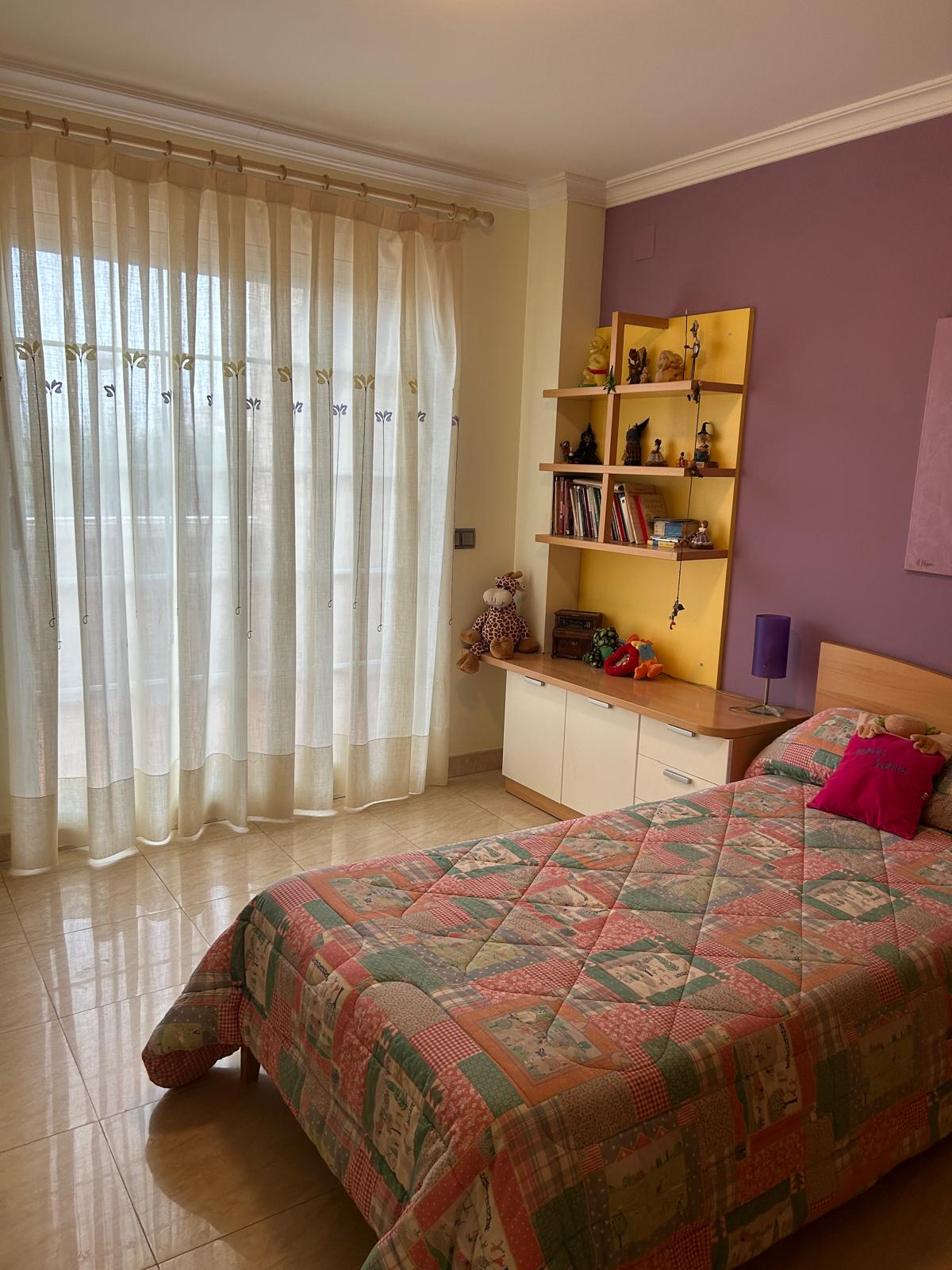 Sagunto, Valencia, 5 Habitaciones Habitaciones, ,3 BathroomsBathrooms,Chalet,En venta,1110