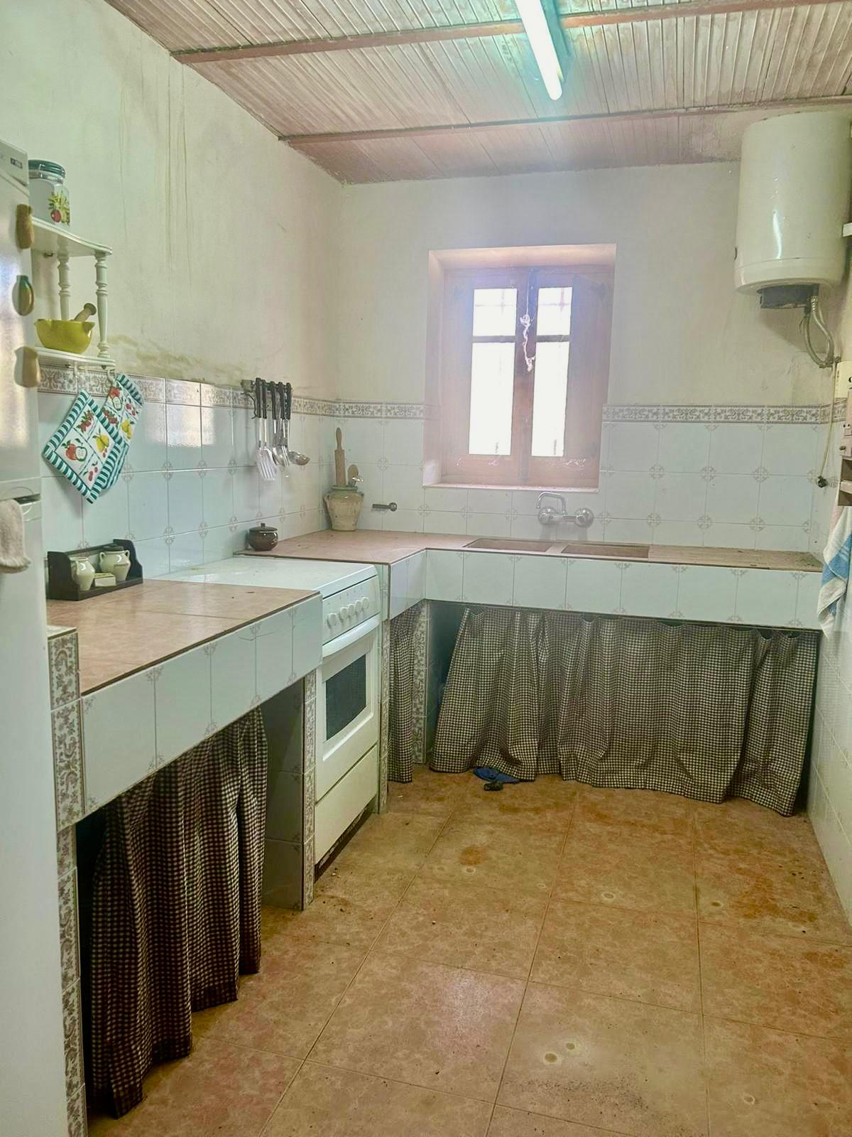 Castellón, Castellón, 6 Habitaciones Habitaciones, ,1 BañoBathrooms,Casa,En venta,1114